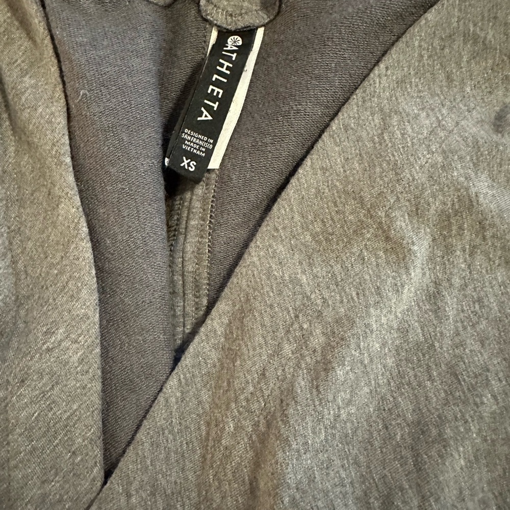 Athleta Gray Wrap